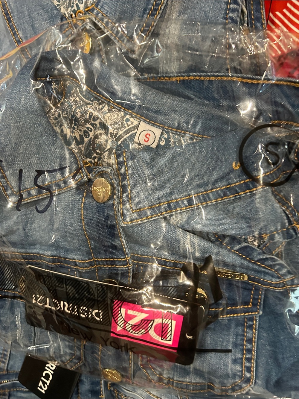 District Denim Vest in Blue - Picture 6 of 6